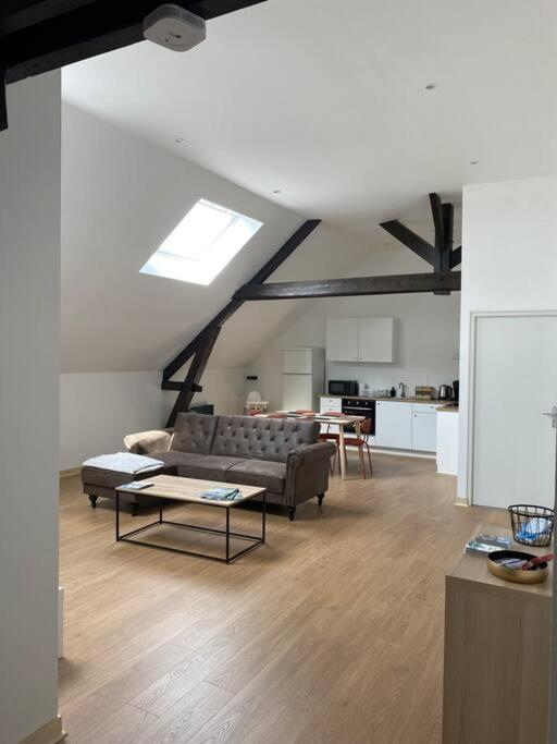 Appartement Emy Spacieux Et Lumineux Sedan Zewnętrze zdjęcie