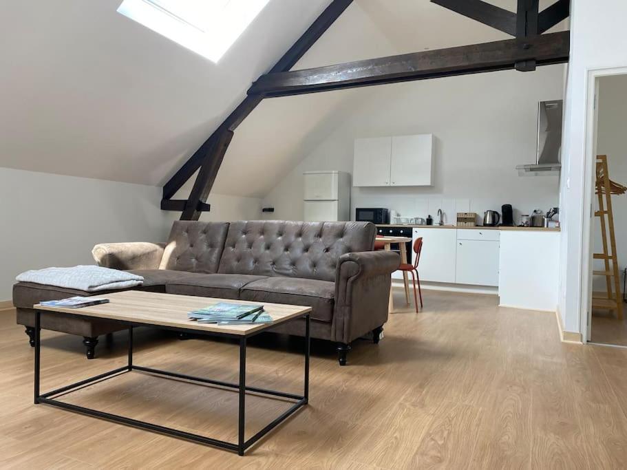 Appartement Emy Spacieux Et Lumineux Sedan Zewnętrze zdjęcie